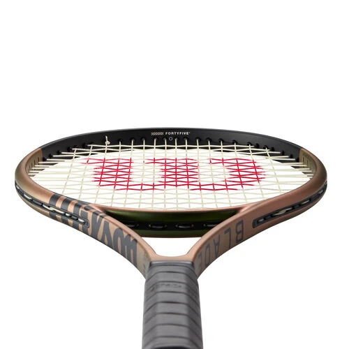 Wilson Blade 104 V8 Tour Racket 9 Wilson Blade 104 V8 Tour Racket - Image 7