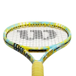 Wilson Minions Clash 100 V2 Tour Racket 11 Wilson Minions Clash 100 V2 Tour Racket -Tennis Point Shop 03805000 10