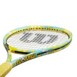 Wilson Minions Clash 100 V2 Tour Racket 12 Wilson Minions Clash 100 V2 Tour Racket -Tennis Point Shop 03805000 11