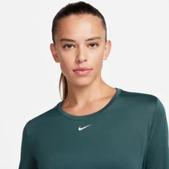 Nike Dri-Fit One Standard Long Sleeve Women -Tennis Point Shop 57585000 16